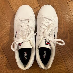 EUC White Leather FILA Reunion Sneakers